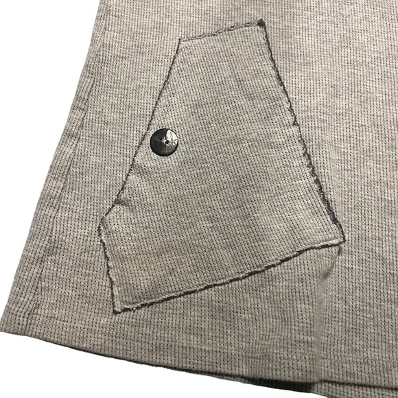 SOFT SURROUNDINGS Khaki Green Henley Tunic V-Neck with Raw Seams Size XS - Picture 5 of 8